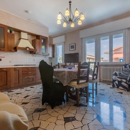 Ca Fernanda Apartment Fiesso Umbertiano Luaran gambar