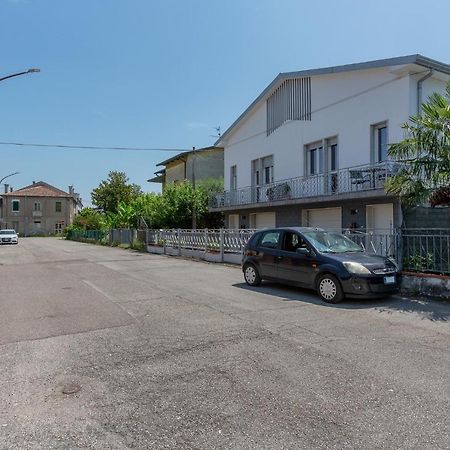 Ca Fernanda Apartment Fiesso Umbertiano Luaran gambar